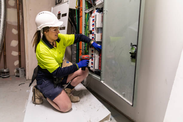 Best Emergency Electrician Near Me  in Freeburg, IL